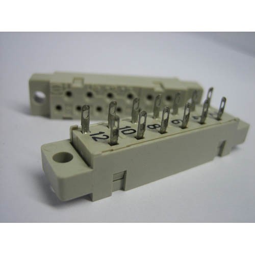 CONNECTOR DIN41617 13POLIG FEMALE SOLDEER