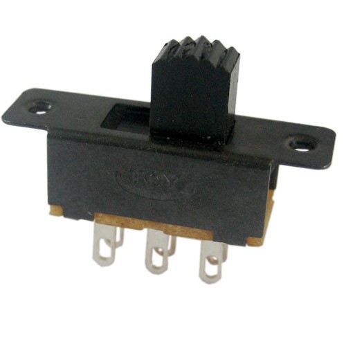 SCHUIF SCHAKELAAR 2XOM AFMETING:23X7.5MM