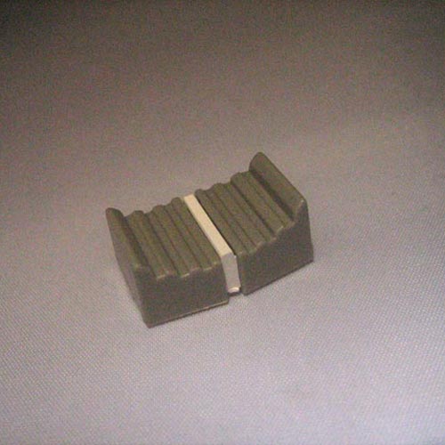 SCHUIFKNOP 22X14 GRIJS
